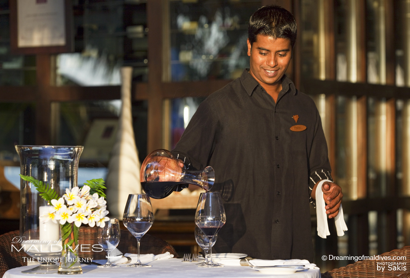 service restaurant naladhu