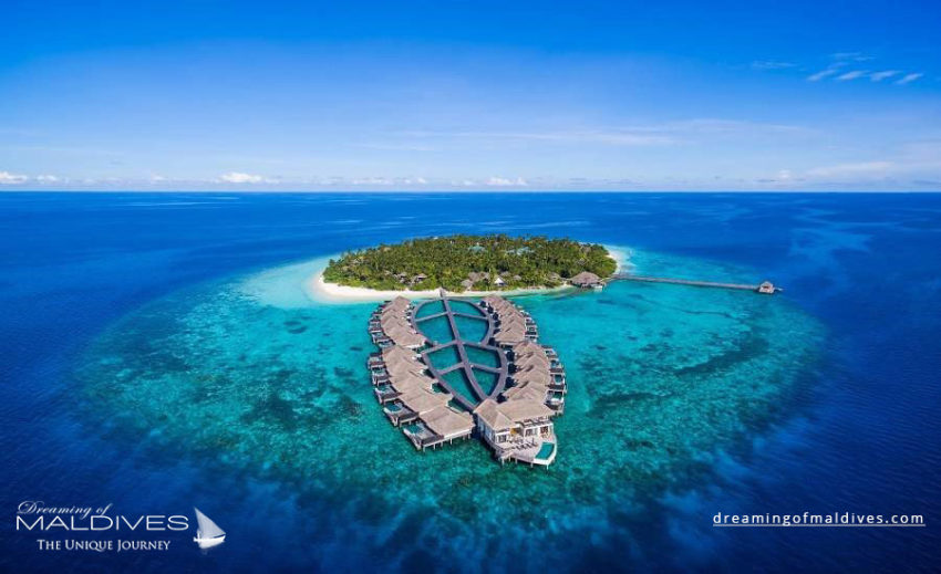 photo aérienne hôtels des îles Maldives