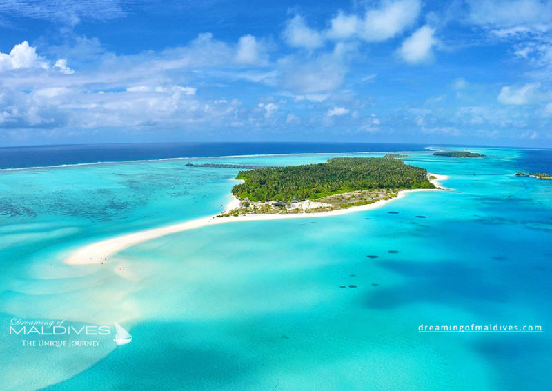 photo aérienne hôtels des îles Maldives