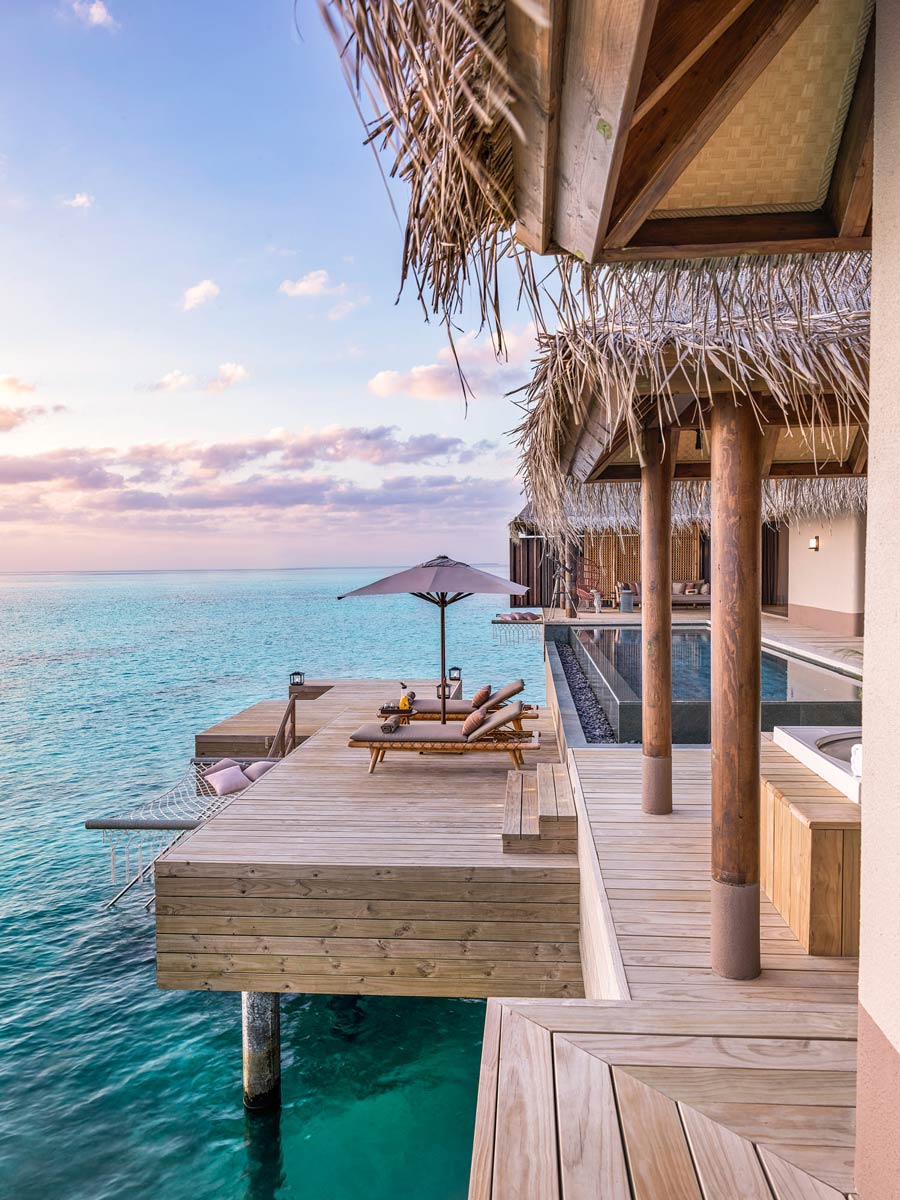 la deuxième terrasse La Résidence sur Pilotis à 3 chambres et 2 piscines