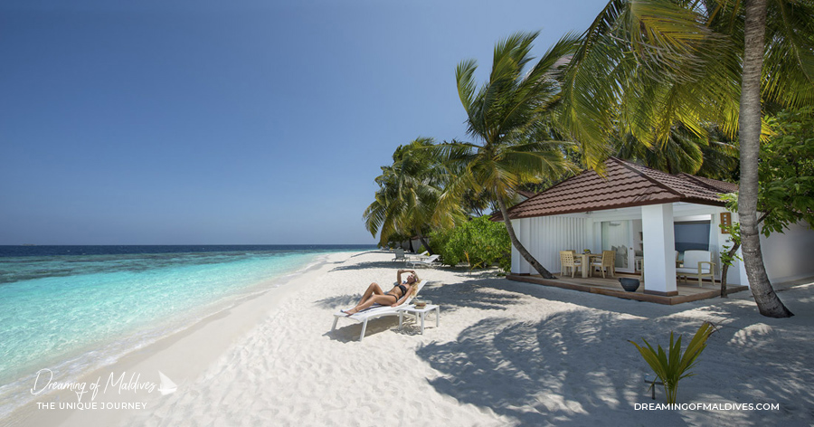 Les plus belles villas sur plage aux Maldives . Beach Junior Suite au Diamonds Thudufushi Beach Junior Suite