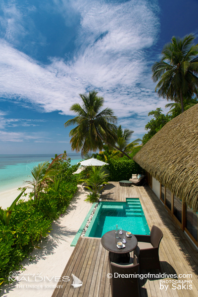 Les plus belles villas sur plage aux Maldives . La Villa sur Plage avec Piscine à Kandolhu Pool Villa