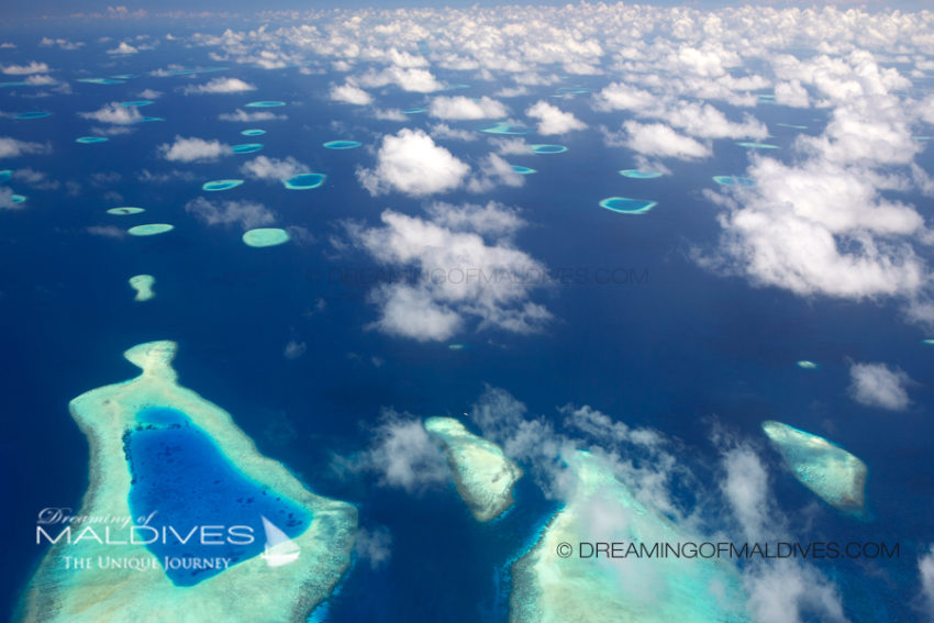 La Vue du Hublot arrivée Maldives