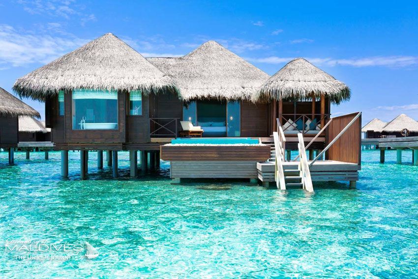 Lagoon Bungalows with Pool. 130 m2