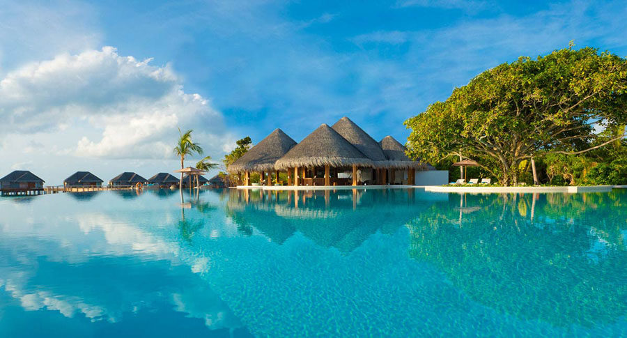 dusit-thani-maldives-family-hotel-2