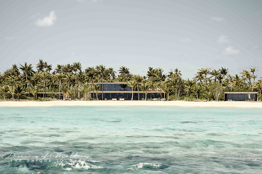 These 3 Resorts Will Have You Dreaming of the Maldives 6 Patina Maldives Beach Residence