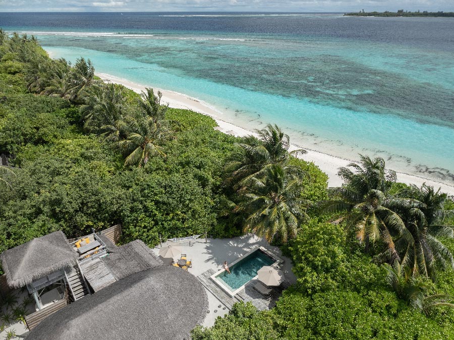 six senses laamu Family Ocean Beach Villa with Pool