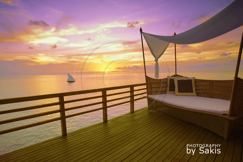 Maldives resort Baros Water Villa sunset