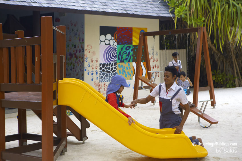 Anantara Kihavah Maldives Kids Club