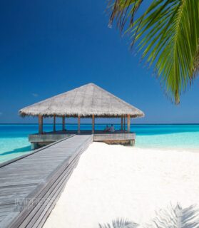 Mornings like this ….❤️
📷 @impressionsphotobysakis  #luxuryhotel #luxurytravel #luxurylifestyle #yogalife #beachlife