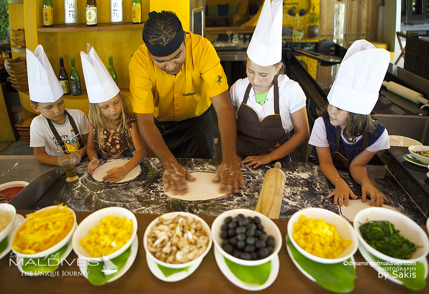 Kids cooking activity at Anantara Dhigu Maldives