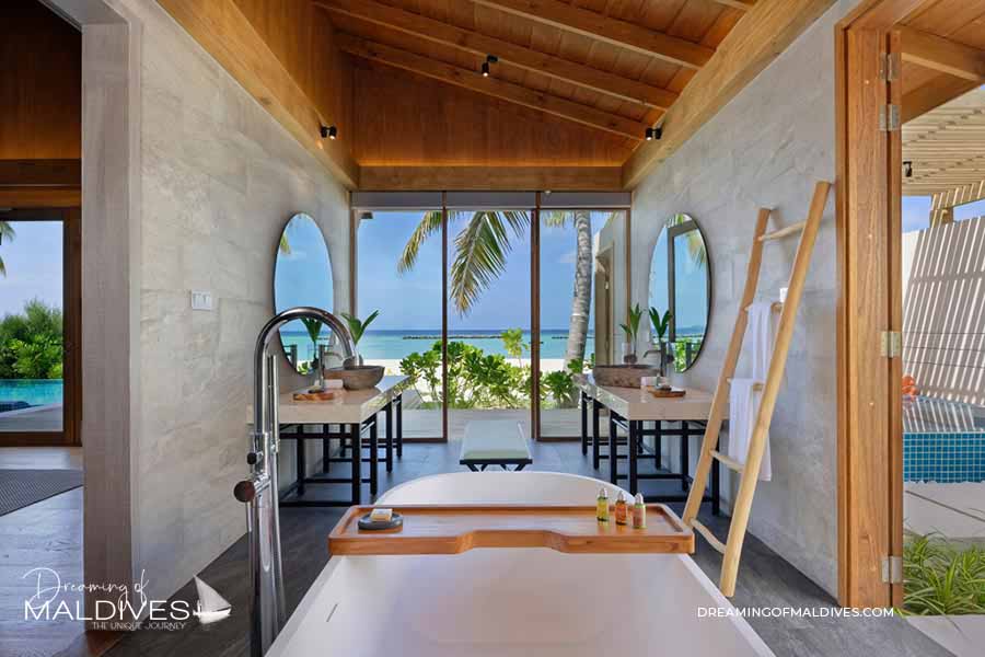 beautiful maldives Bathroom Faarufushi