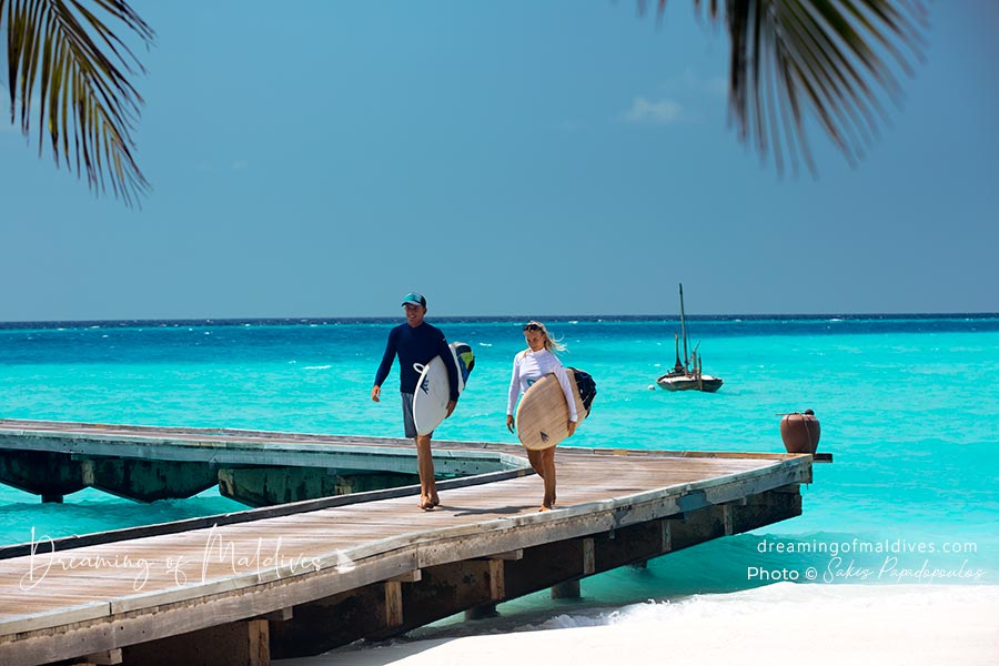 surfing Gili Lankanfushi maldives
