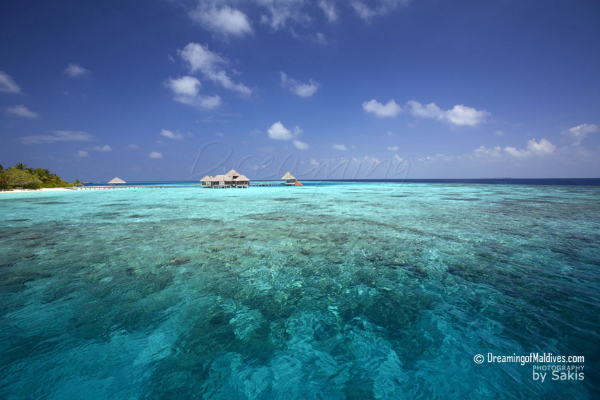 Huvafen fushi Maldives snorkeling house reefs review