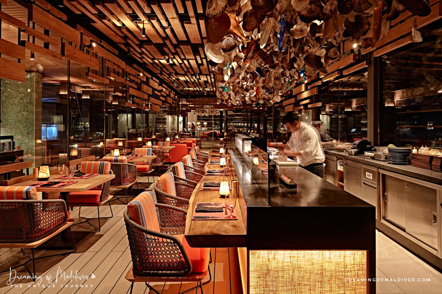 Seaside Finolhu Kanusan restaurant