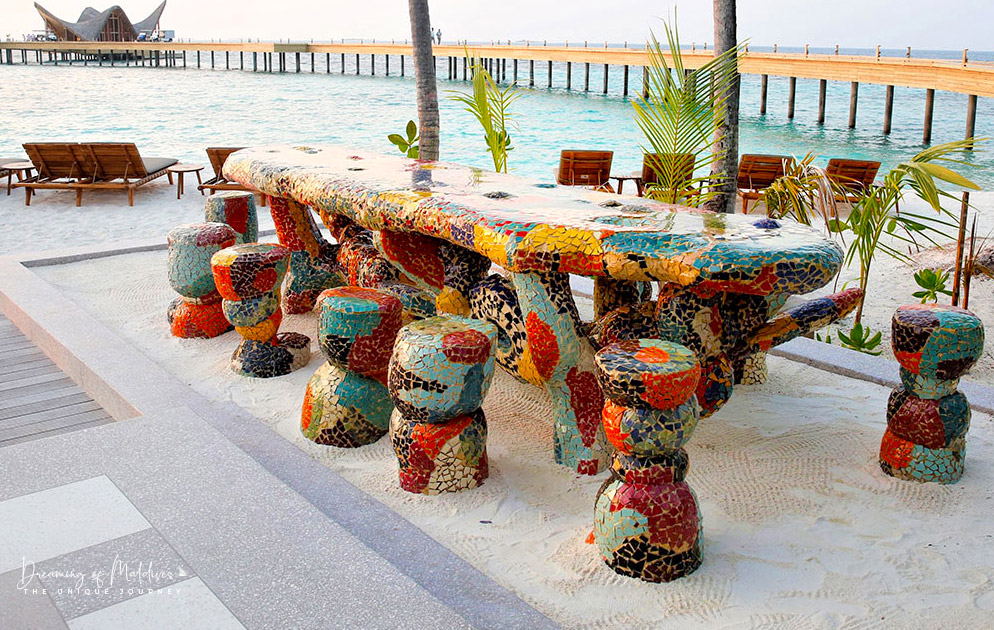 Joali immersive Art The table Club Tropicana by Misha khan at Mura Bar