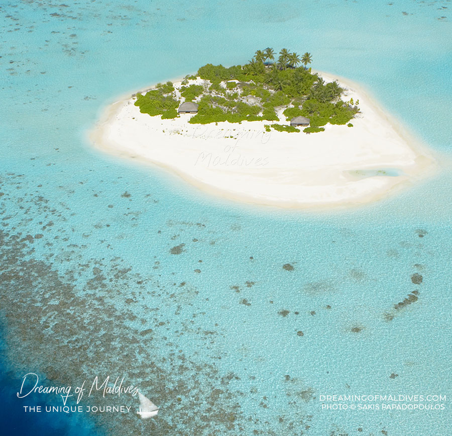 A small island in Maldives a natural Wonder