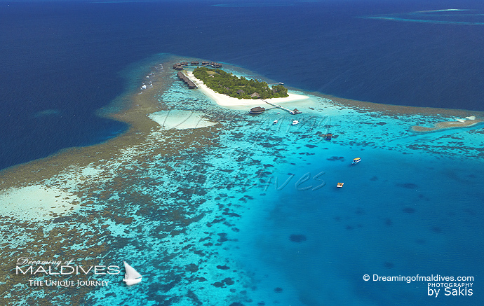 Mirihi best resort for snorkeling in Maldives. Aerial View