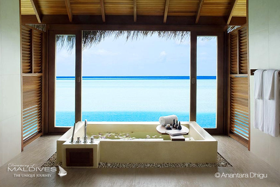 beautiful Hotel Bathroom at ANANTARA DHIGU