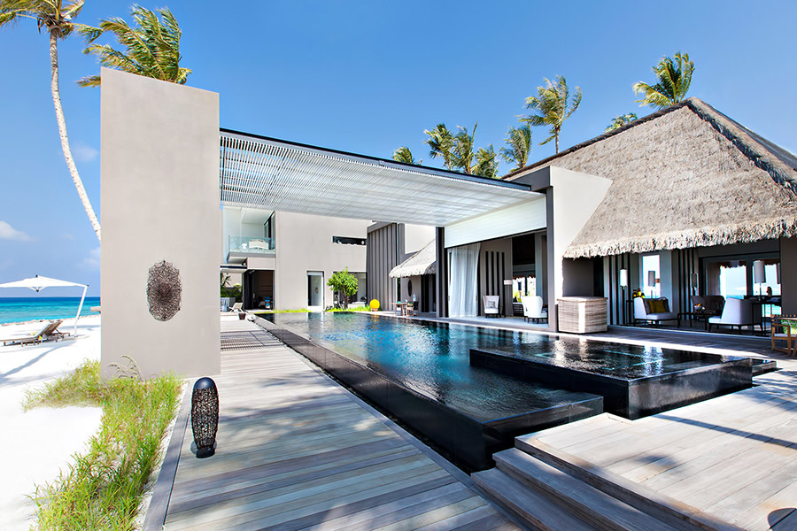 the owner villa cheval blanc randheli