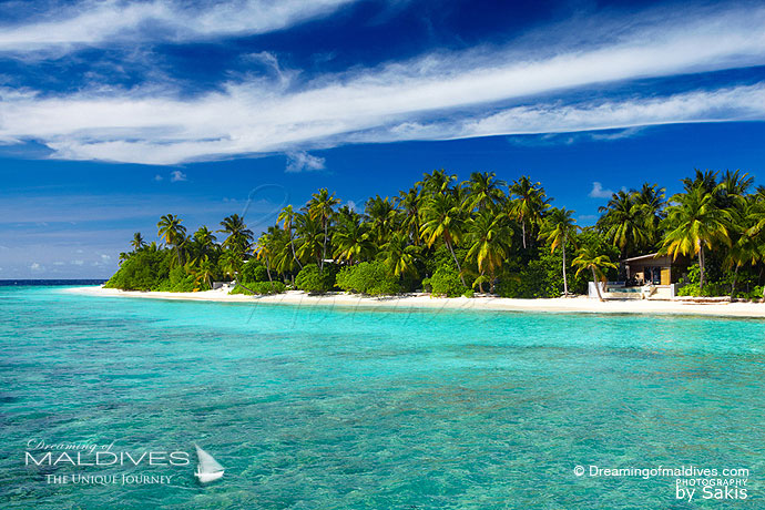 Park Hyatt Hadahaa best resort for snorkeling in Maldives. house reef villa