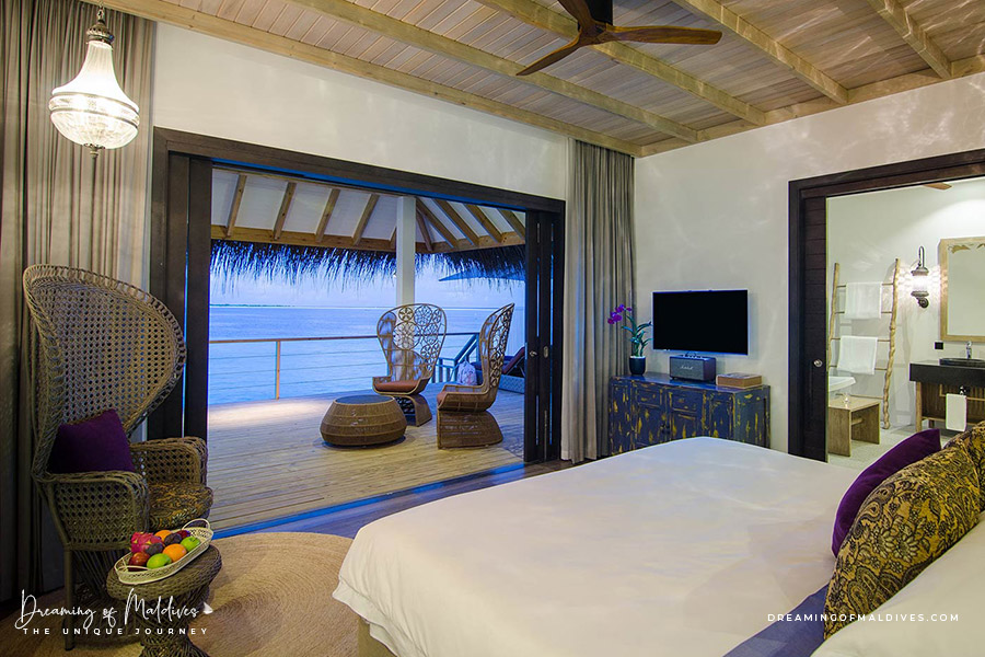 Seaside Finolhu lagoon villa