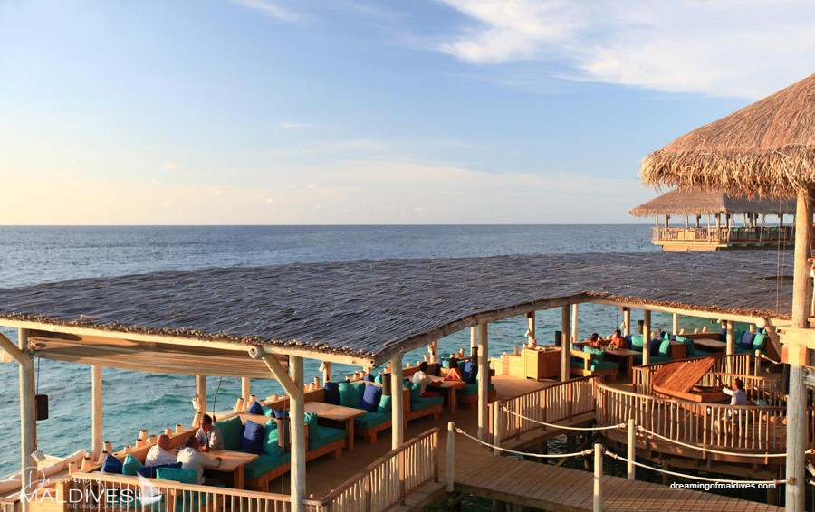 Six Senses Laamu Chill Bar overview