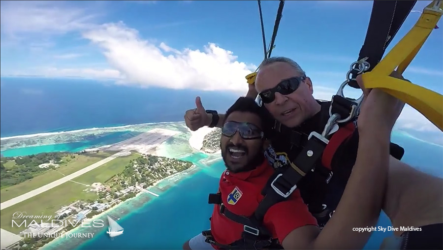 Sky Diving Maldives