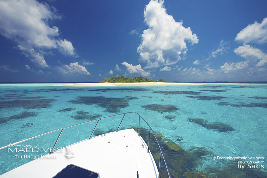 Things To Do In Maldives. Explore a Desert Island