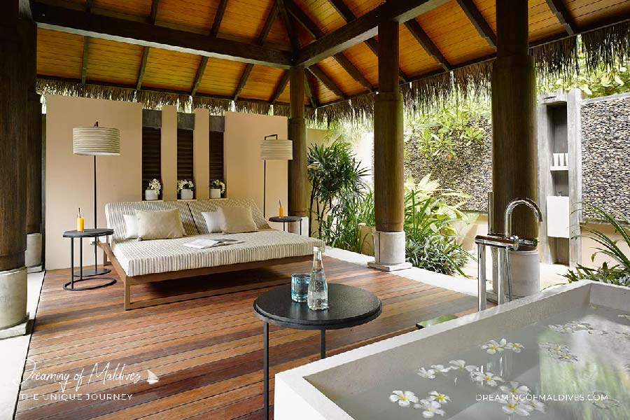 Velaa Private Island Deluxe Beach Pool 10 Villas to Inspire Lovers and Honeymooners