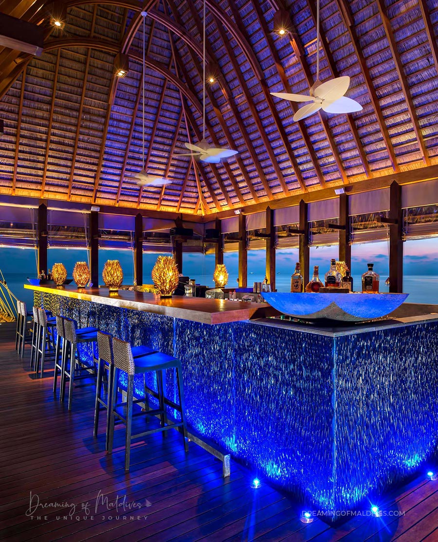 W Maldives SIP Bar